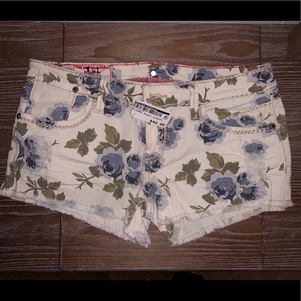 Juniors shorts